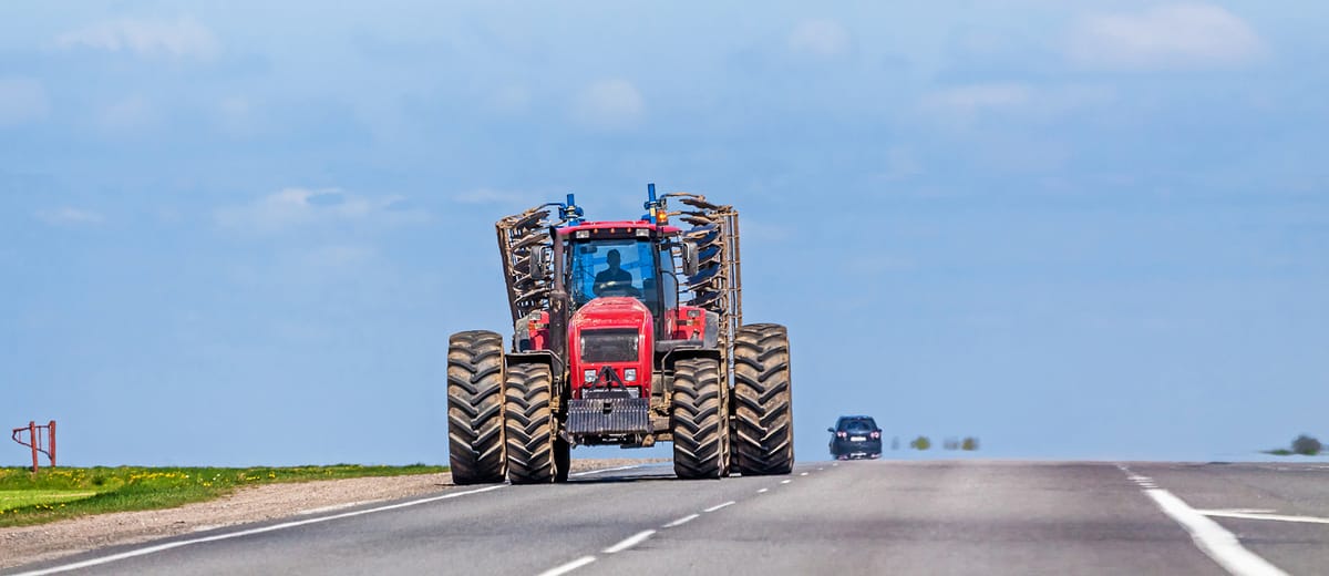 Safe Road Sharing With Farm Vehicles - Get Drivers Ed Guide