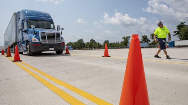 Top Truck Driving School in Texas - Get Drivers Ed